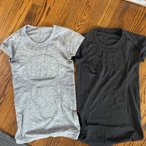 2 FOR 1!! Lululemon Women’s Swiftly Tech Short-Sleeve Shirt (x2) - Picture 6 of 6